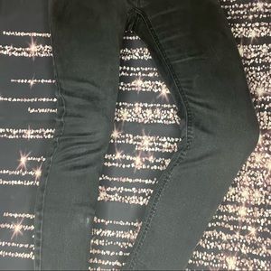 BLACK FOREVER 21 SKINNY JEANS